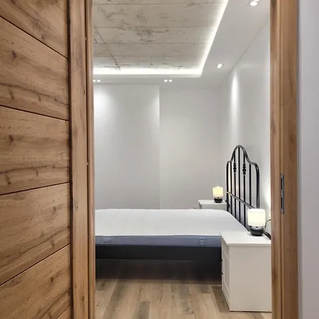 S1 Business District Ac Self Check-In Apartament *