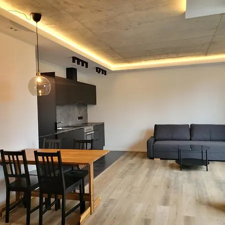 S1 Business District Ac Self Check-In Apartmán *